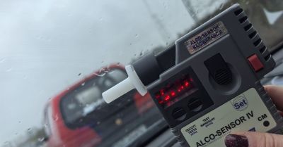 Czerwone Seicento zatrzymane w Pakosławiu za jazdę po alkoholu